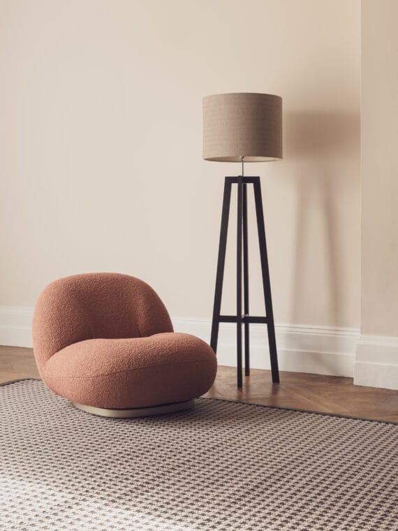 Tripode Floor Lamp