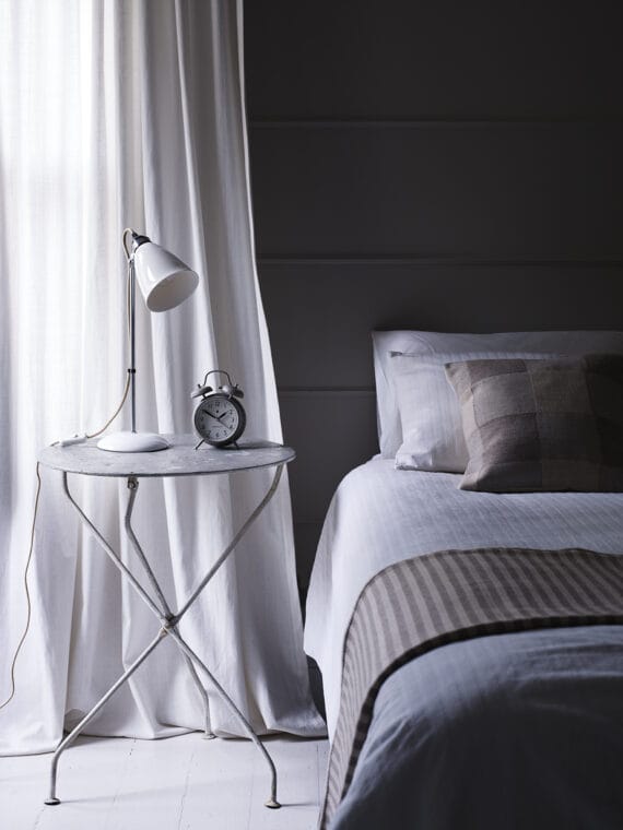 Hector Medium Dome Table Light
