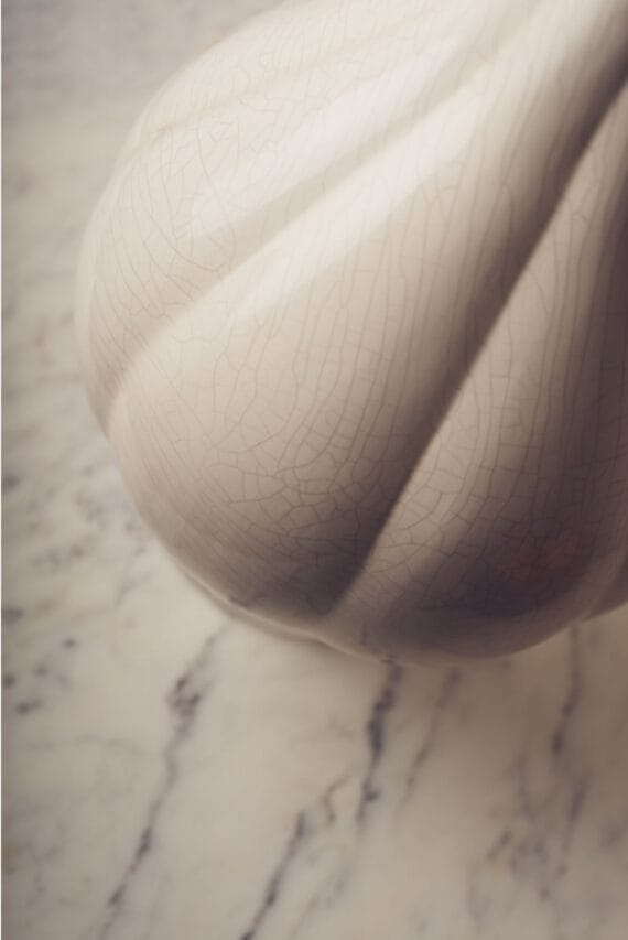 Elenor Crackle Table Lamp