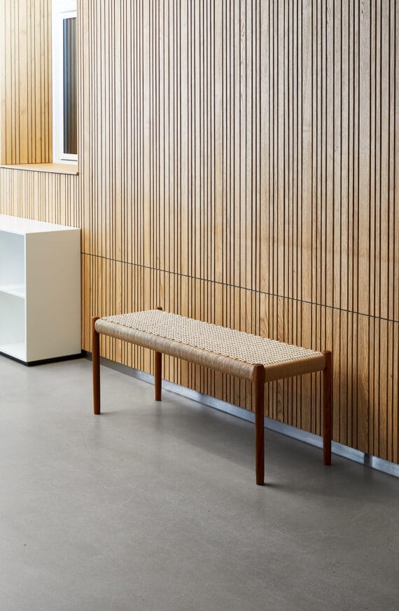 JL Møller No 63 Bench