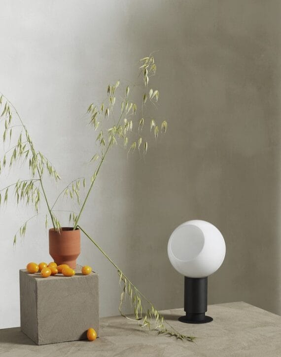 Donya Sphere - Table Lamp