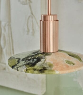 Donya Pendant Onyx Solar