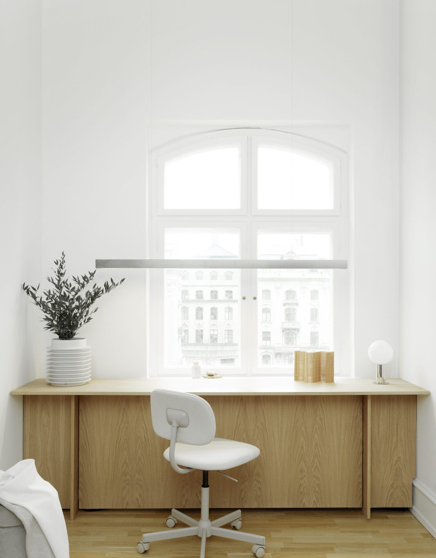 Anour I Model - AURA