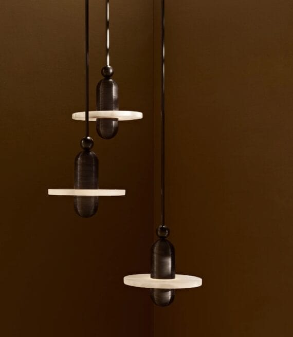 Median Mono Pendant