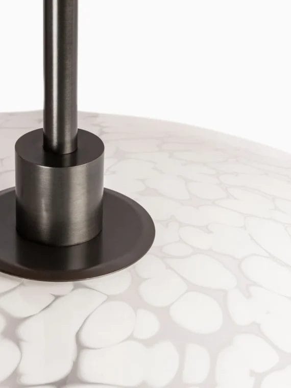 Detaljebilde av pendelen Cosmo fra Heathfield