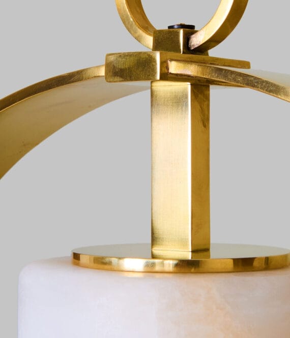 Detaljebilde av Langley i messing